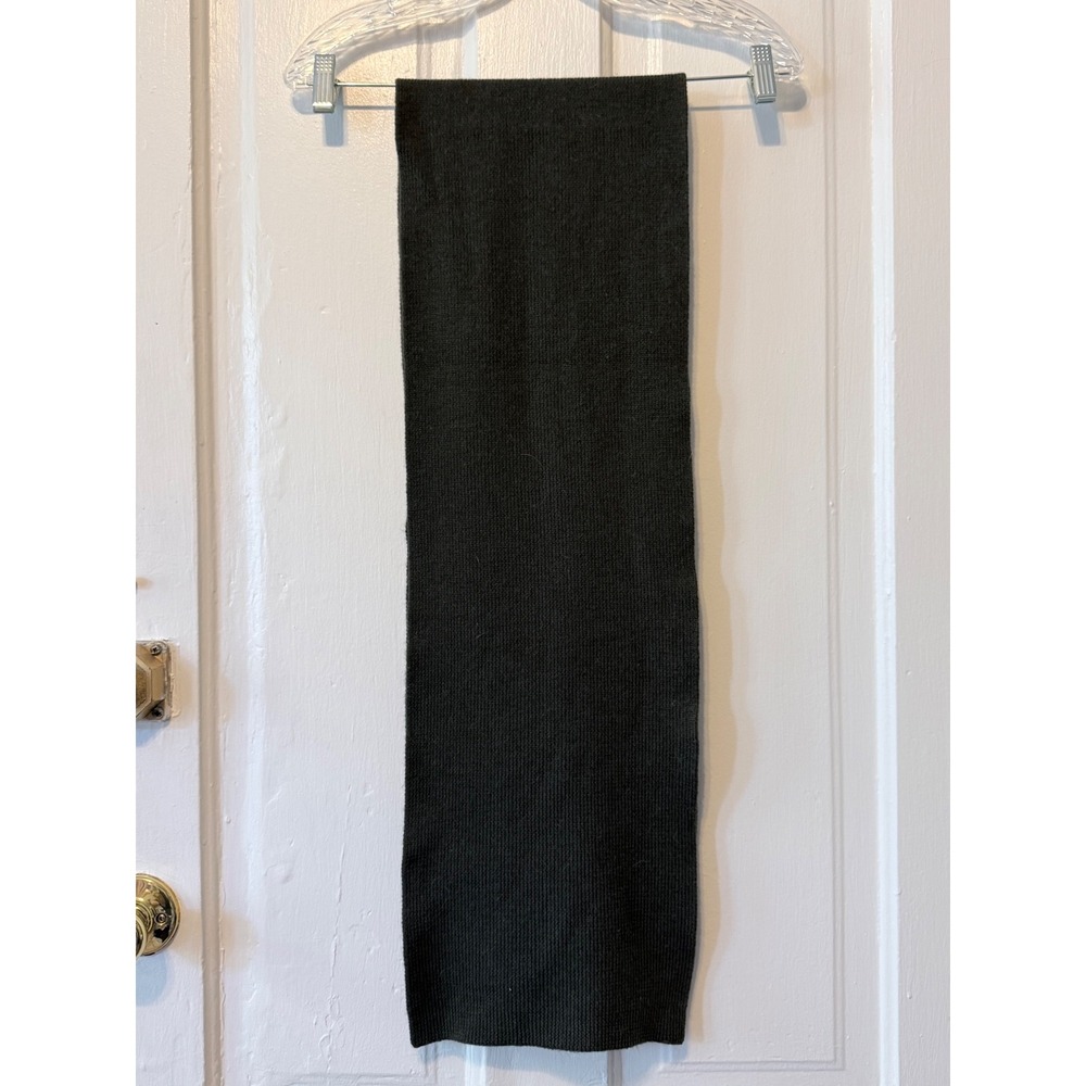 Banana Republic Extra Fine Italian Merino Wool Scarf Charcoal Grey Ribbed Knit